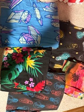 Tropical & Graphic Leggings